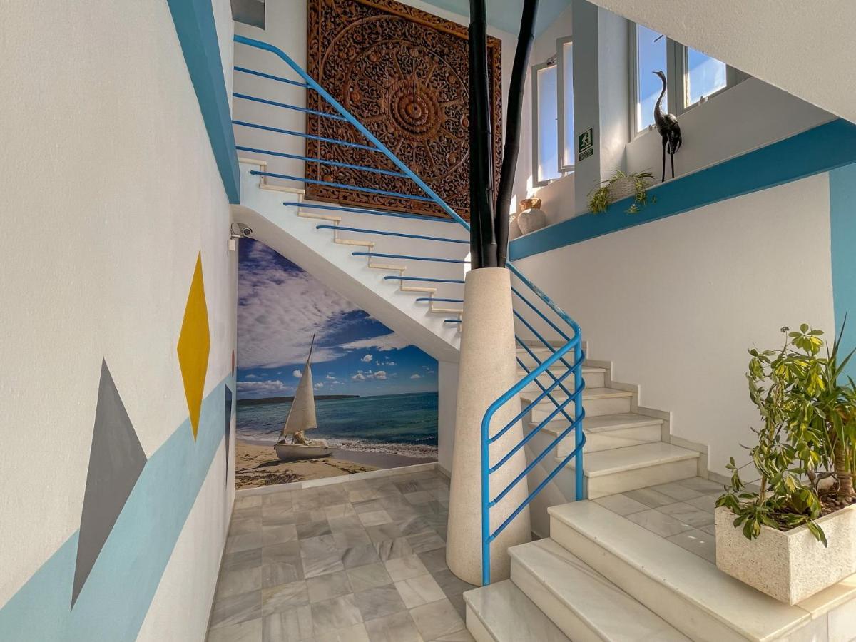 Apartamentos Cel Blau Santa Eularia des Riu Ngoại thất bức ảnh