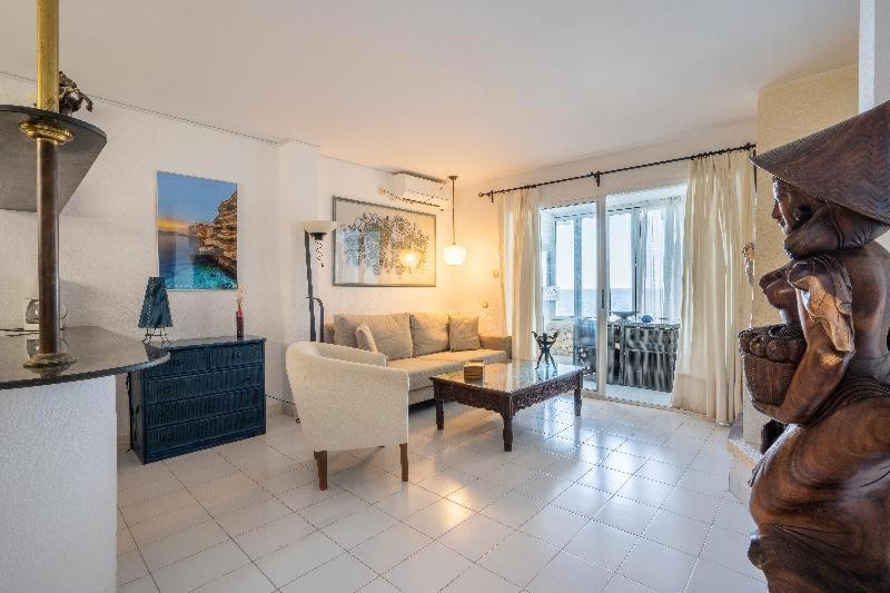 Apartamentos Cel Blau Santa Eularia des Riu Phòng bức ảnh