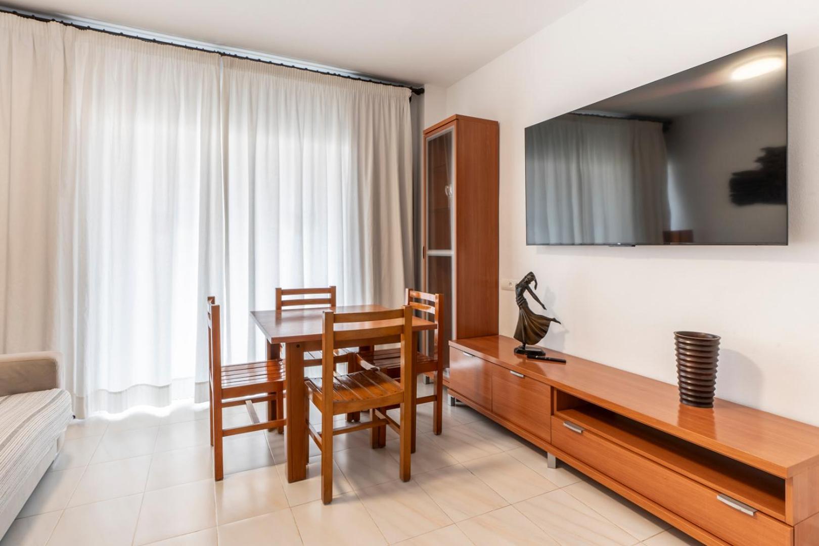 Apartamentos Cel Blau Santa Eularia des Riu Ngoại thất bức ảnh