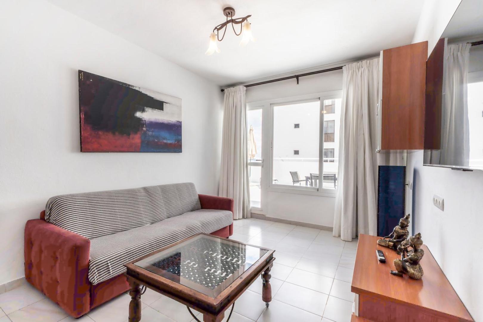 Apartamentos Cel Blau Santa Eularia des Riu Ngoại thất bức ảnh