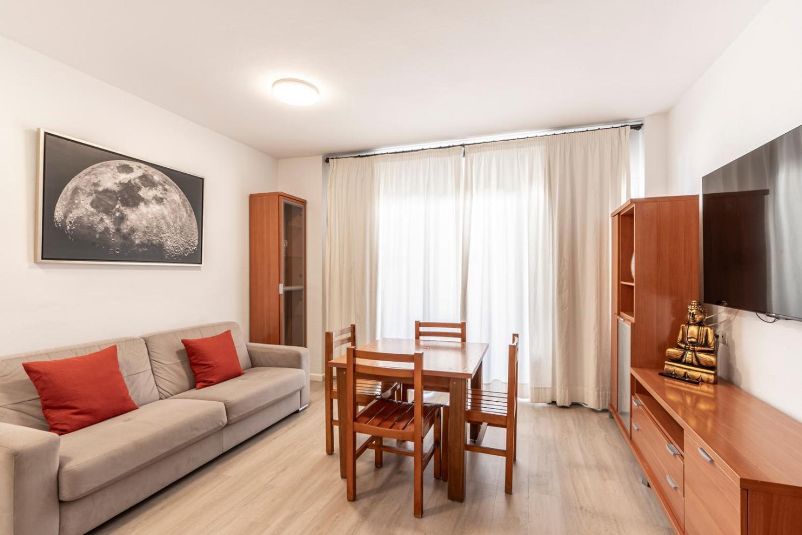 Apartamentos Cel Blau Santa Eularia des Riu Phòng bức ảnh